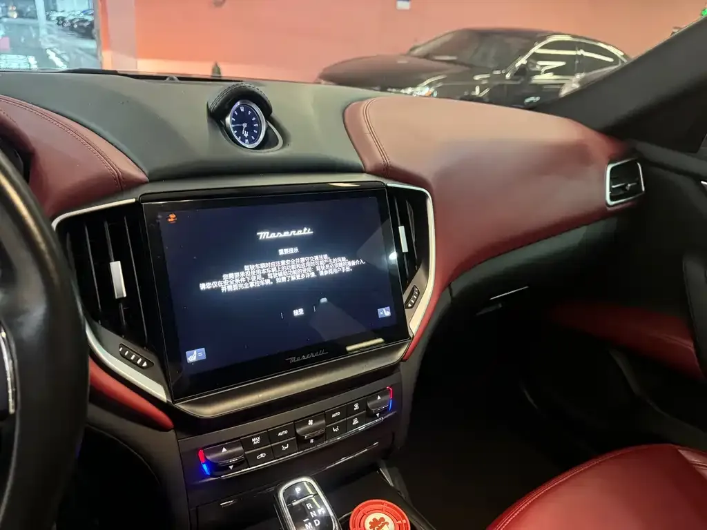 Maserati Ghibli 2022 из CN, фото 8