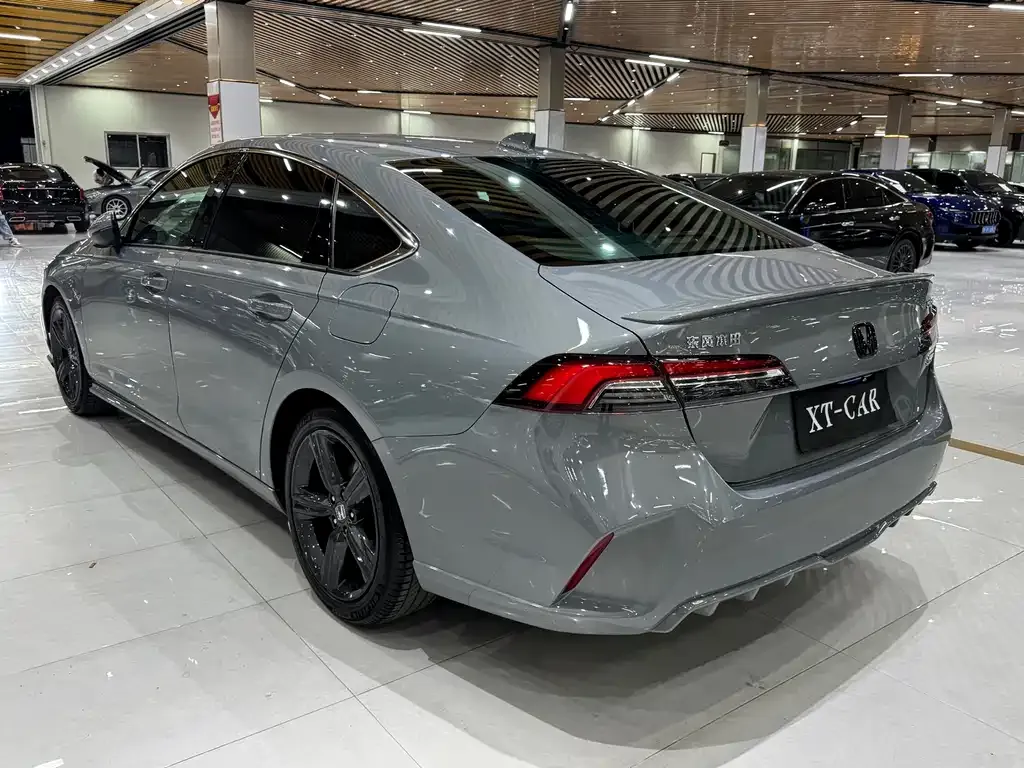 Honda Inspire — фото 4