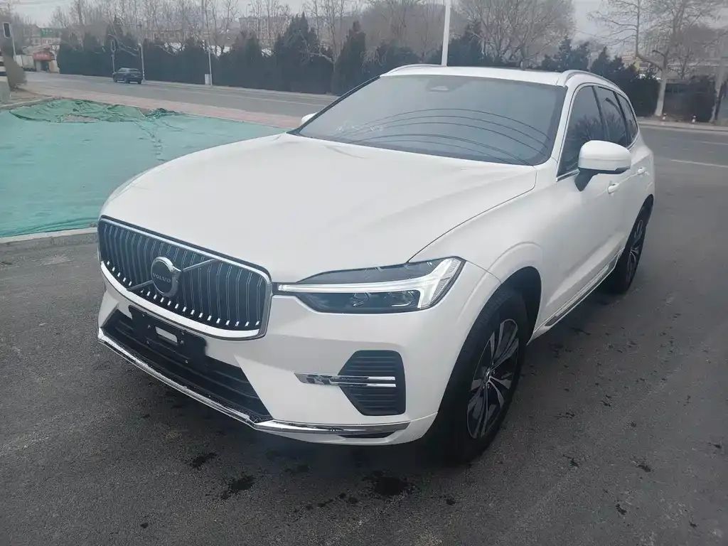Volvo XC60 2025 из CN, фото 1