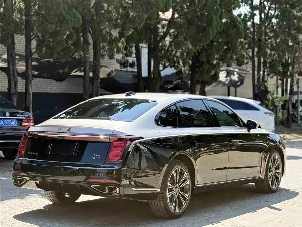 Hongqi H9 — фото 2