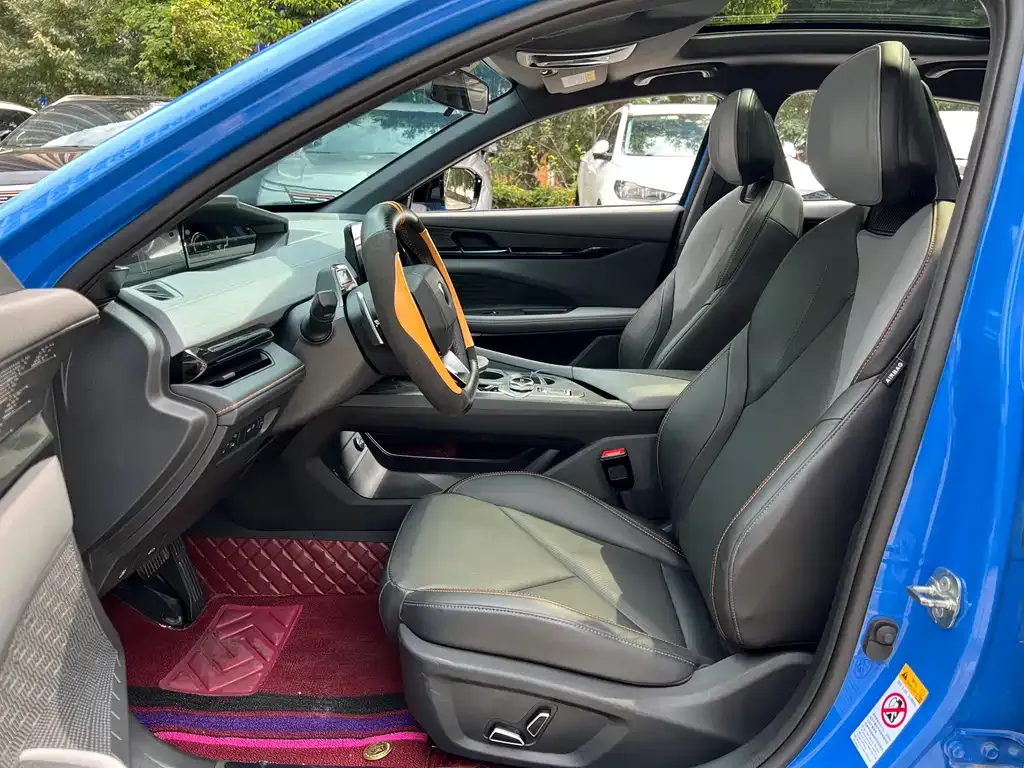 Changan UNI-V 2023 из CN, фото 3