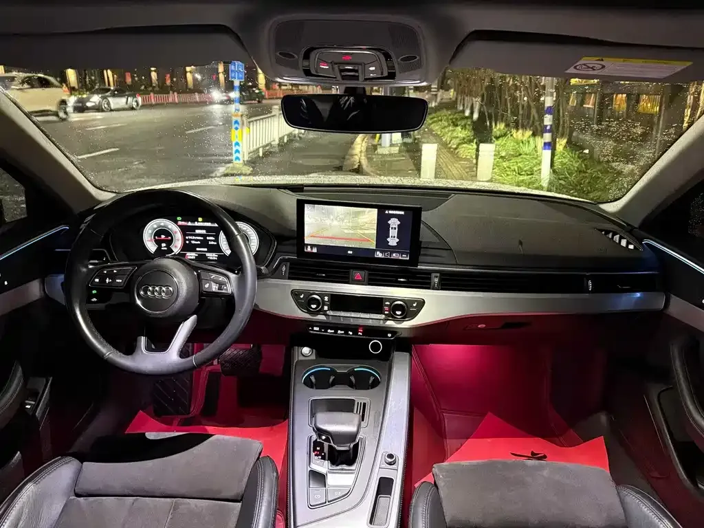 Audi A4L 2023 из CN, фото 6
