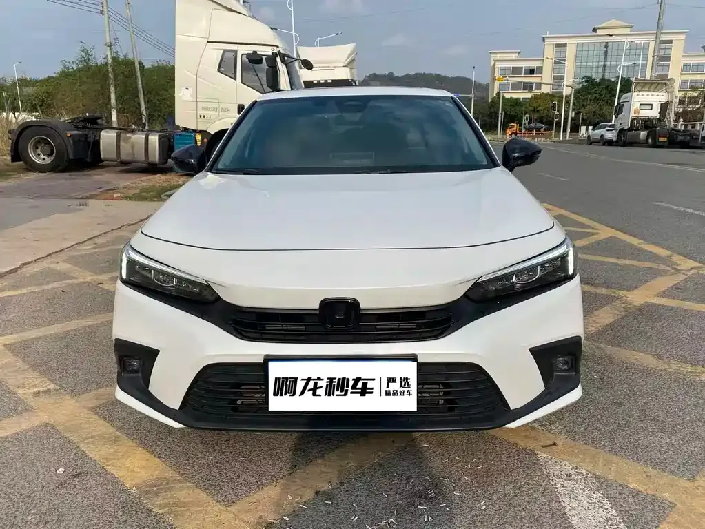 Honda Civic 2023 из CN, фото 5