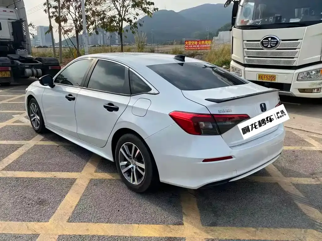 Honda Civic 2023 из CN, фото 8