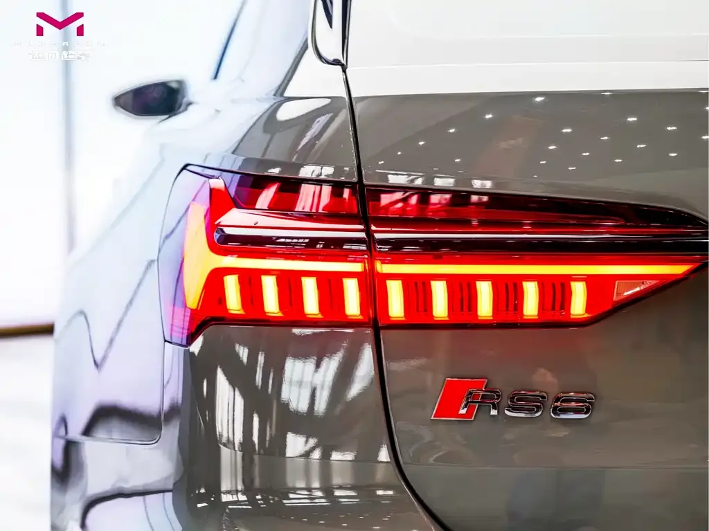Audi RS 6 2021 из CN, фото 10