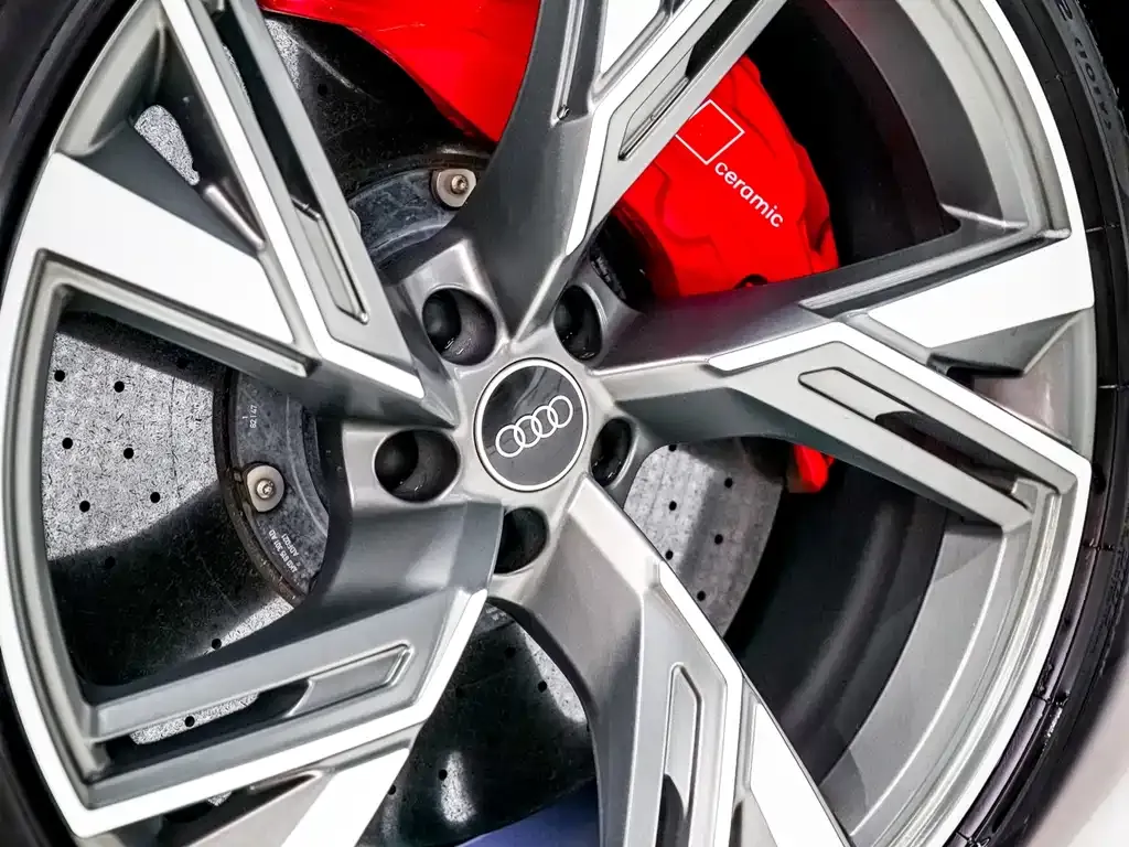 Audi RS 6 2021 из CN, фото 4