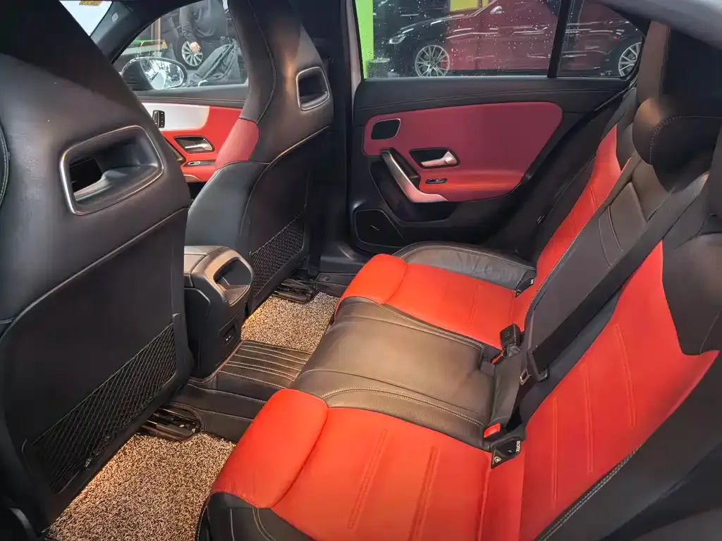 Mercedes-Benz A-Class AMG (Import) — фото 7