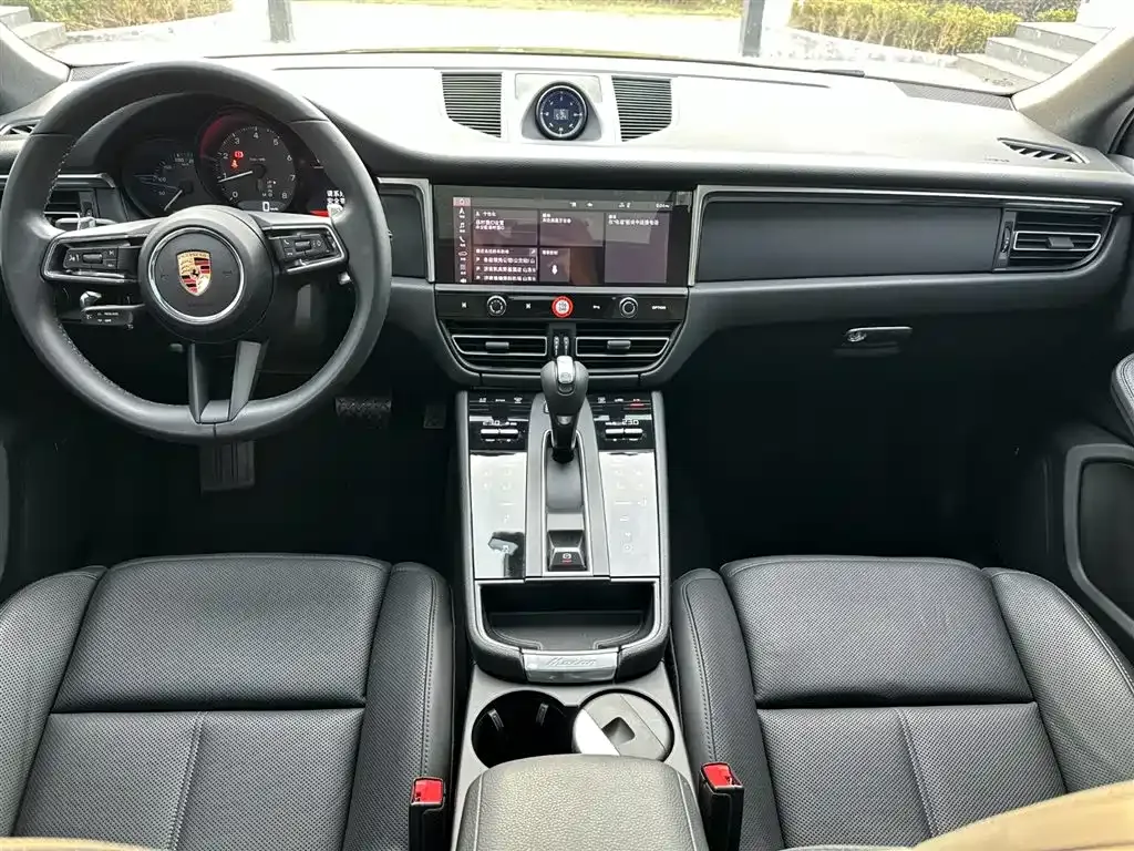 Porsche Macan 2022 из CN, фото 8