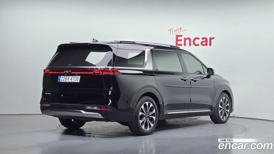 Kia Carnival 2023 из KR, фото 3