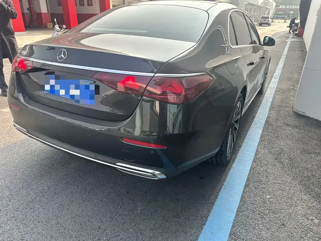 Mercedes-Benz E-Class 2024 из CN, фото 9