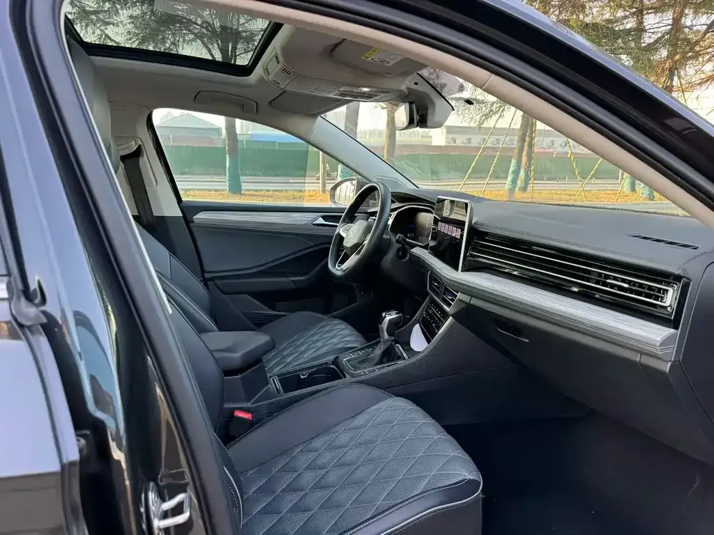 Volkswagen Sagitar 2023 из CN, фото 4