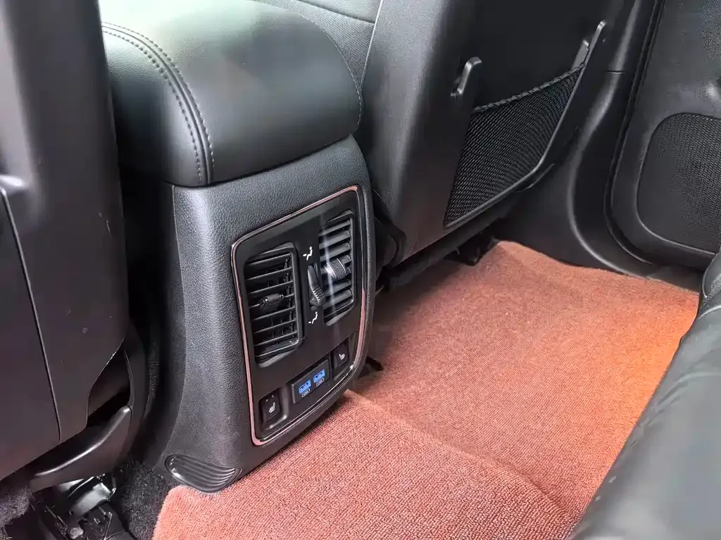 Jeep Grand Cherokee (Import) 2022 из CN, фото 6