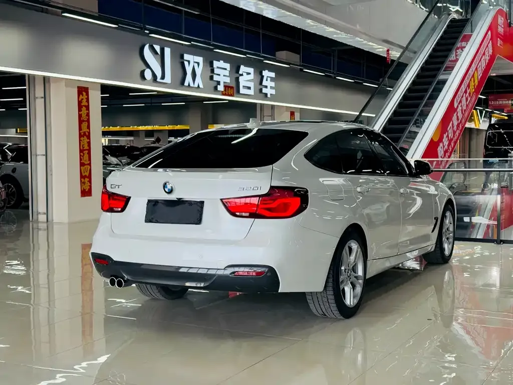 BMW 3 Series GT — фото 5