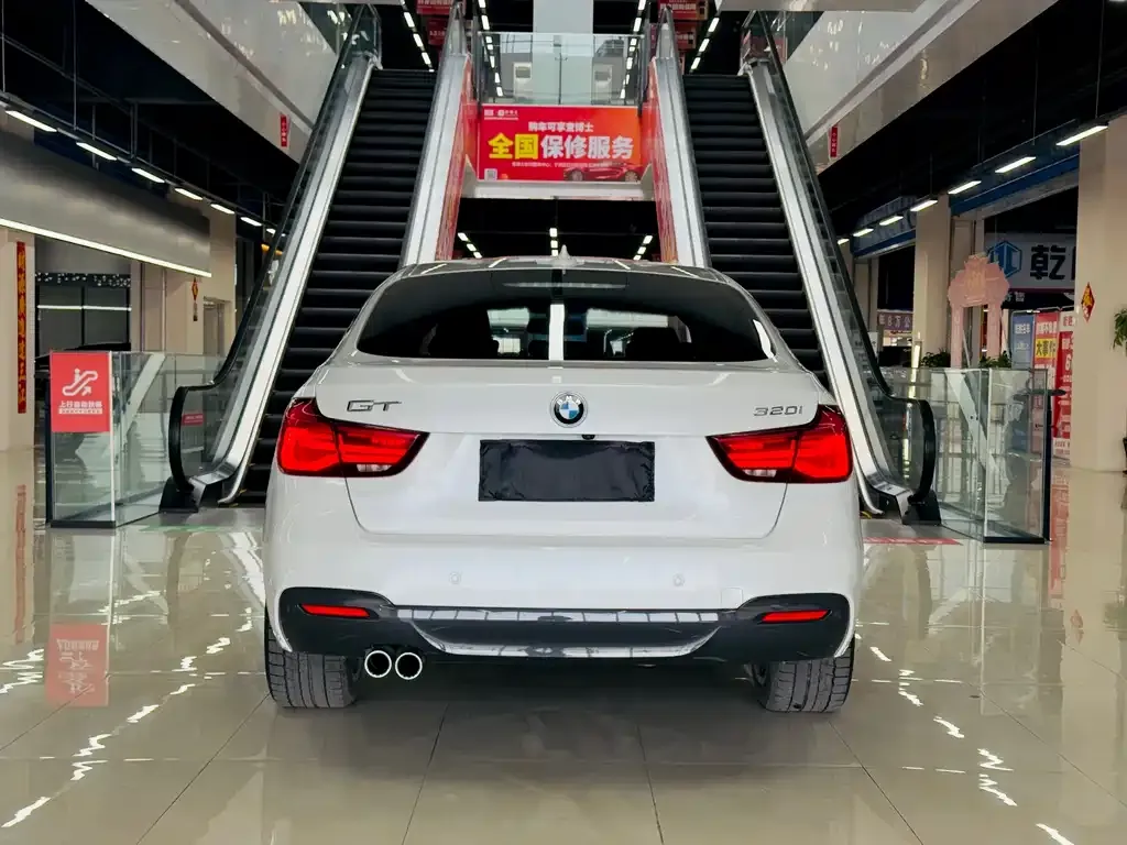 BMW 3 Series GT — фото 8
