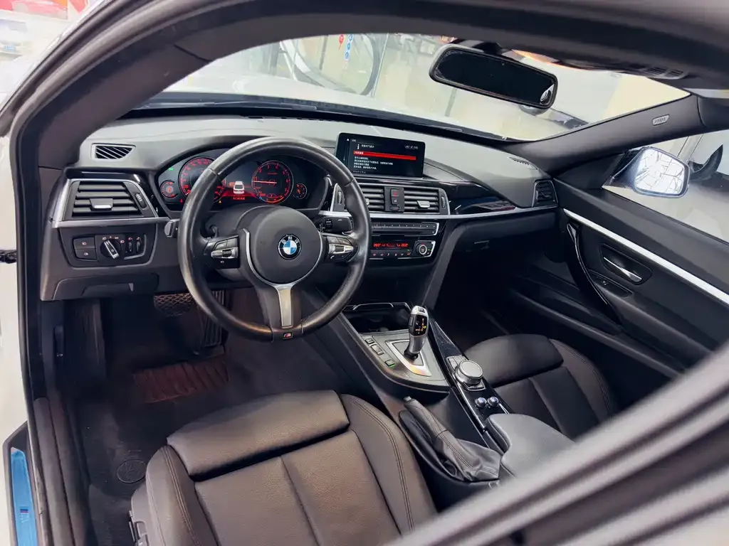 BMW 3 Series GT — фото 9