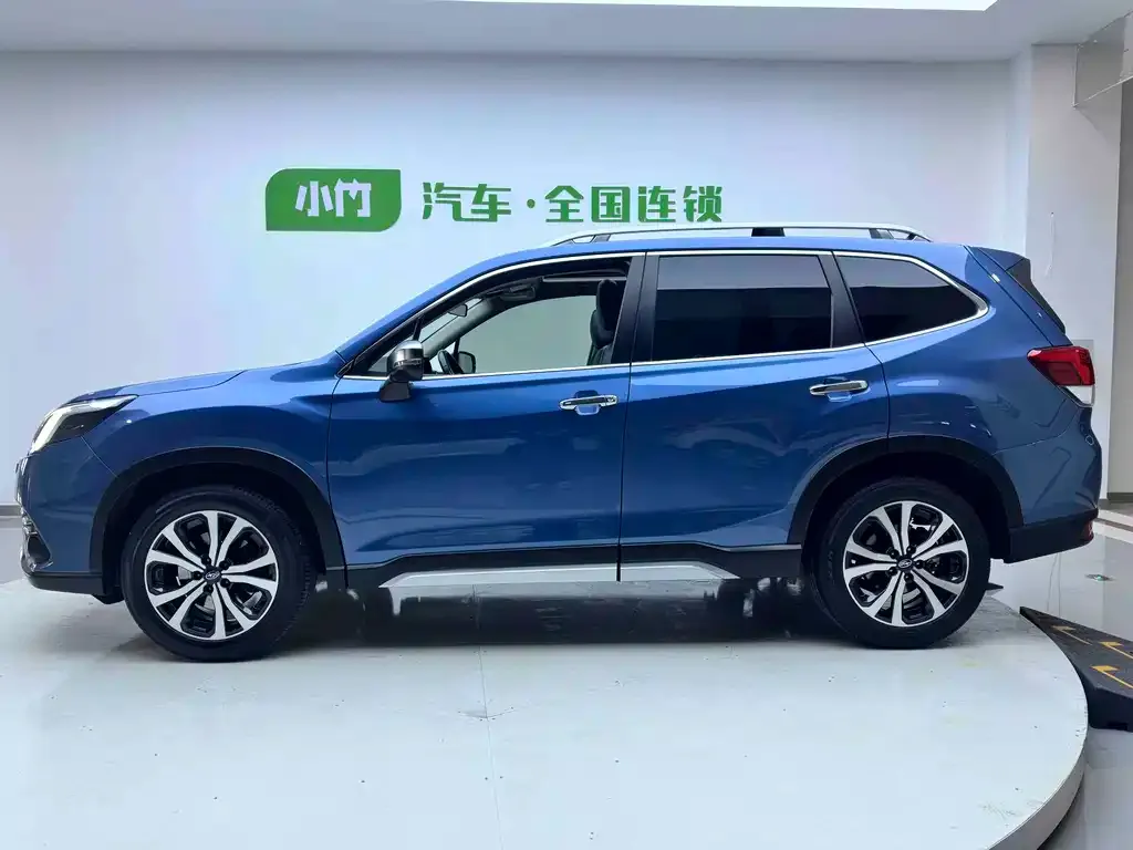 Subaru Forester — фото 7