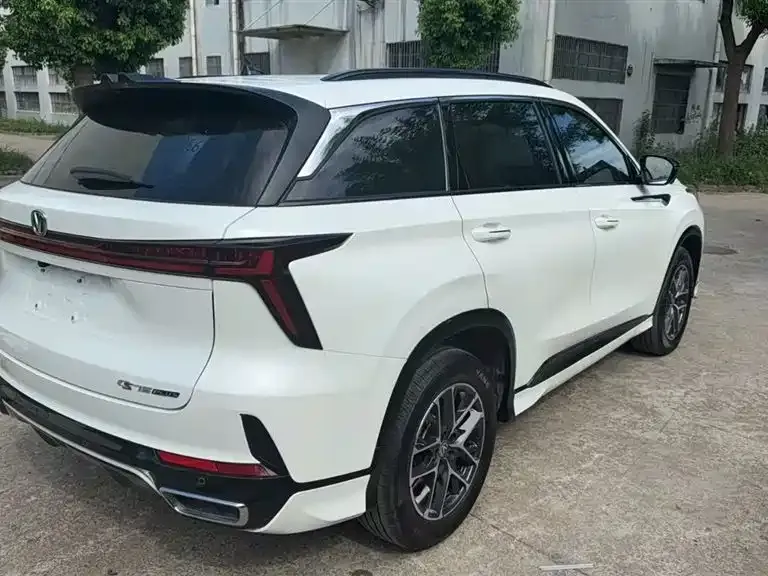 Changan CS75PLUS — фото 6