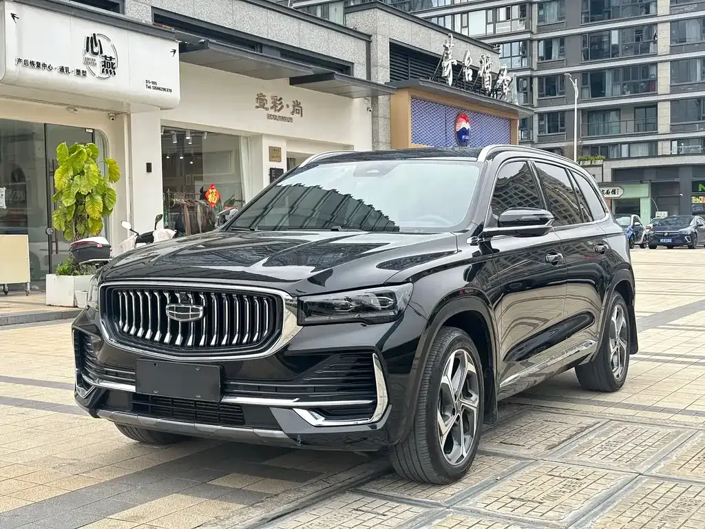Geely Xingyue L — фото 1