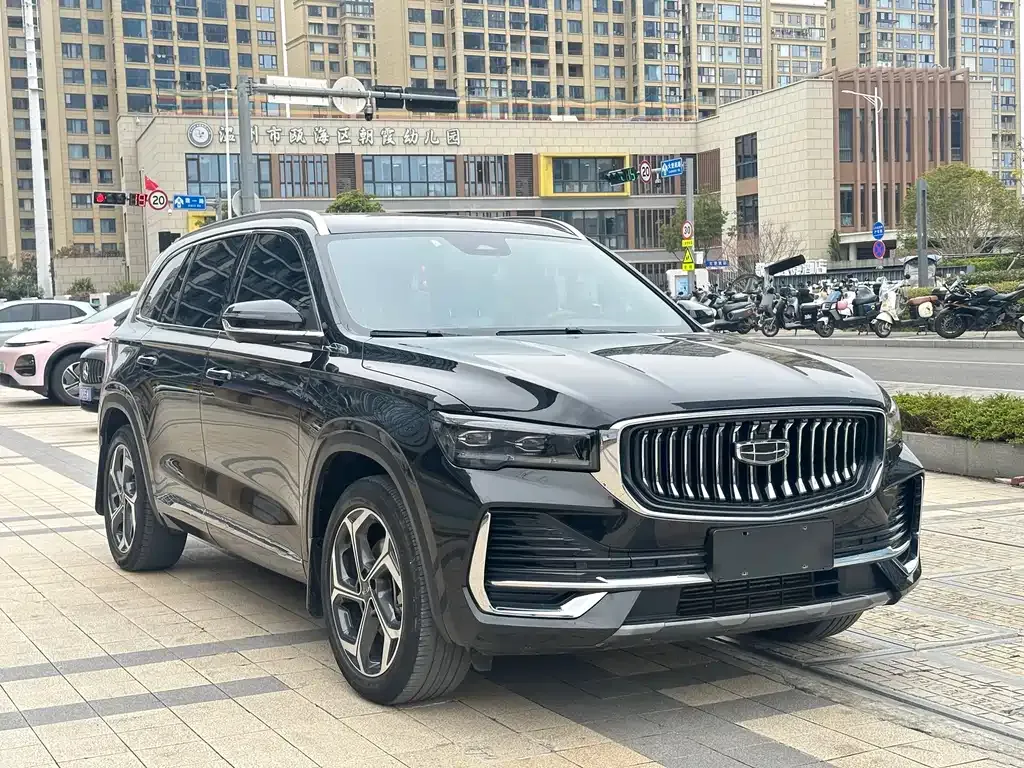 Geely Xingyue L — фото 8