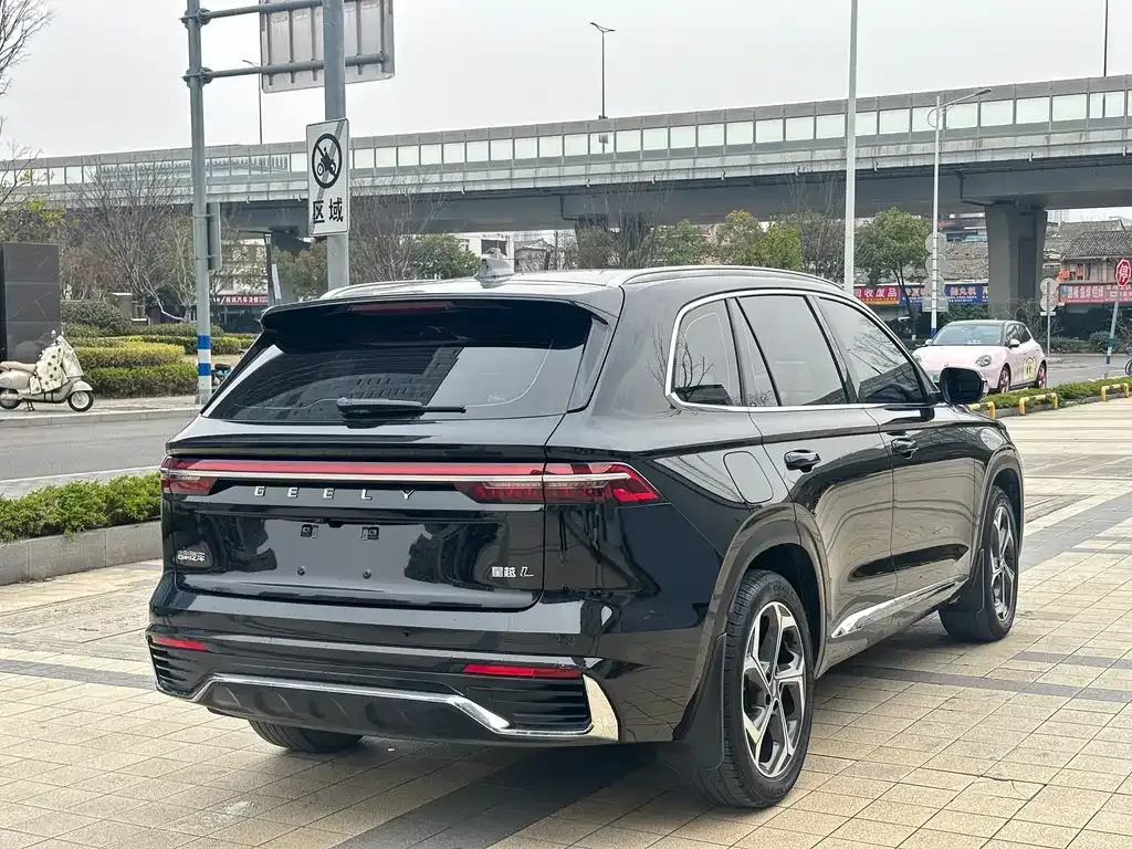 Geely Xingyue L — фото 2