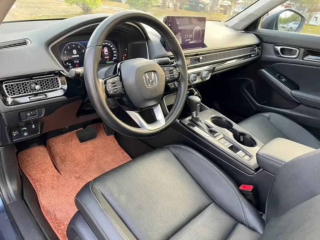 Honda Civic — фото 9