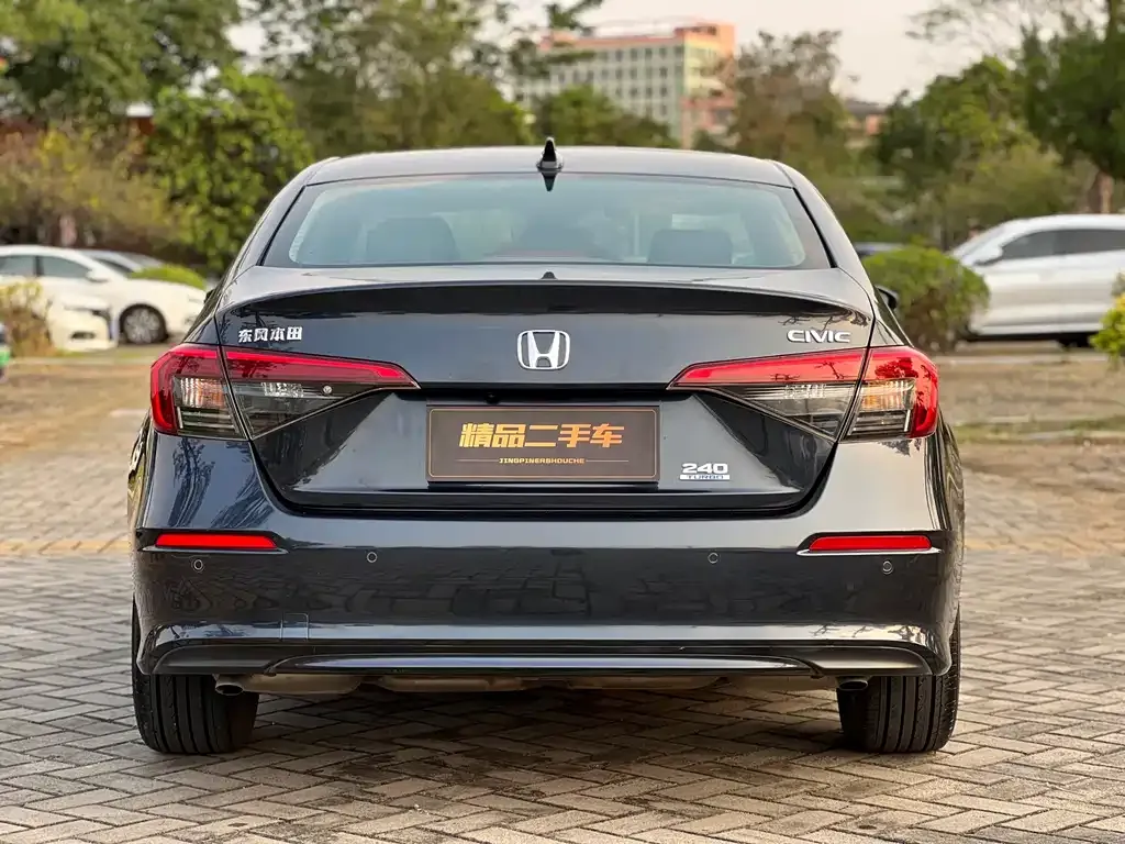Honda Civic — фото 4