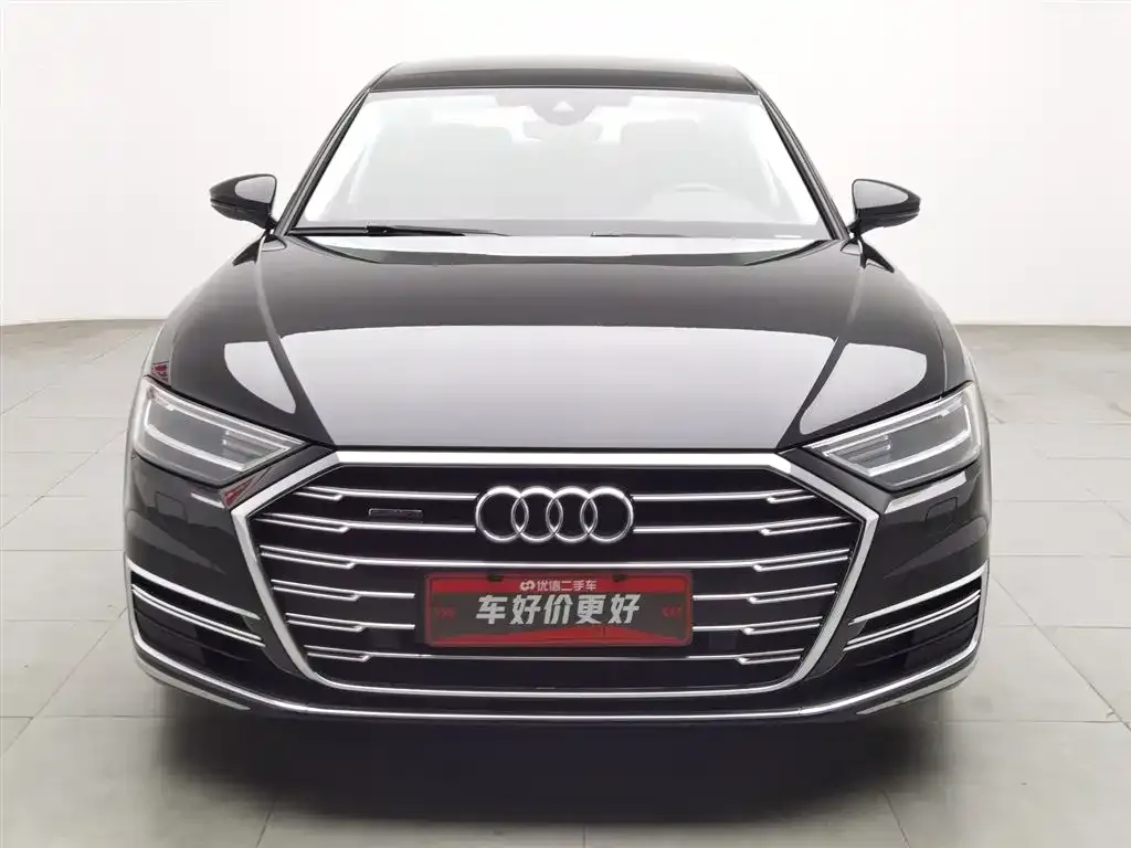 Audi A8 2022 из CN, фото 3