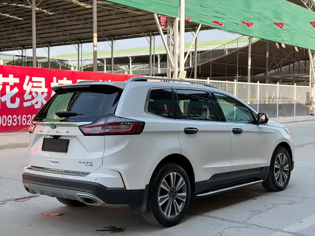 Ford Edge 2021 из CN, фото 7