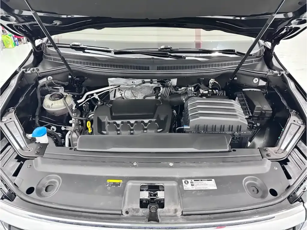 Volkswagen Viloran 2024 из CN, фото 9