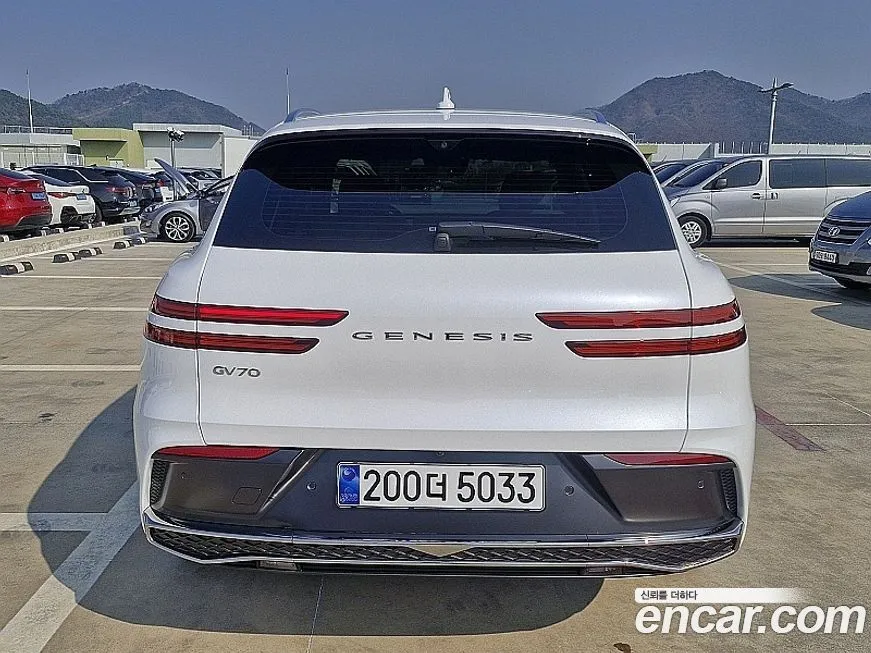Genesis GV70 2025 из KR, фото 7