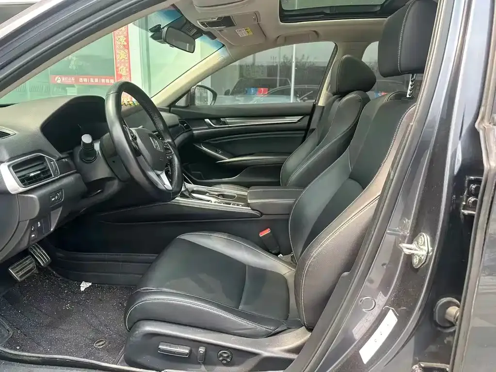 Honda Accord 2022 из CN, фото 7