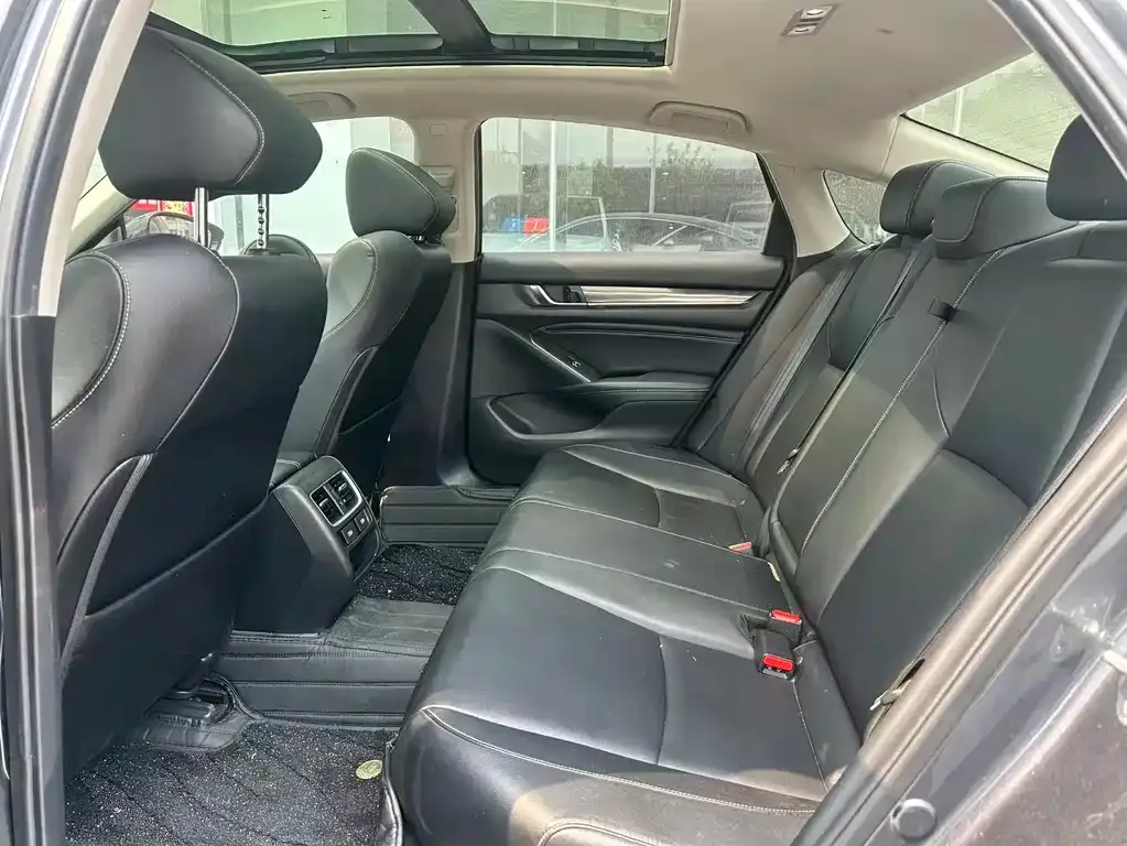Honda Accord 2022 из CN, фото 4