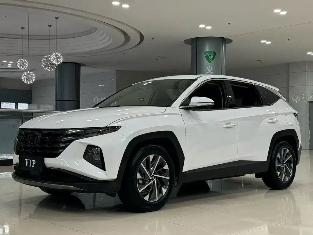 Hyundai Tucson 2022 из CN, фото 1