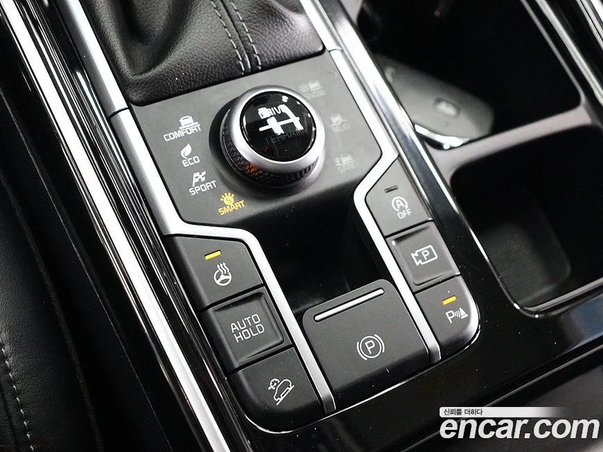 Kia Sorento — фото 6