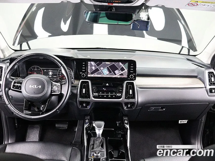 Kia Sorento — фото 4