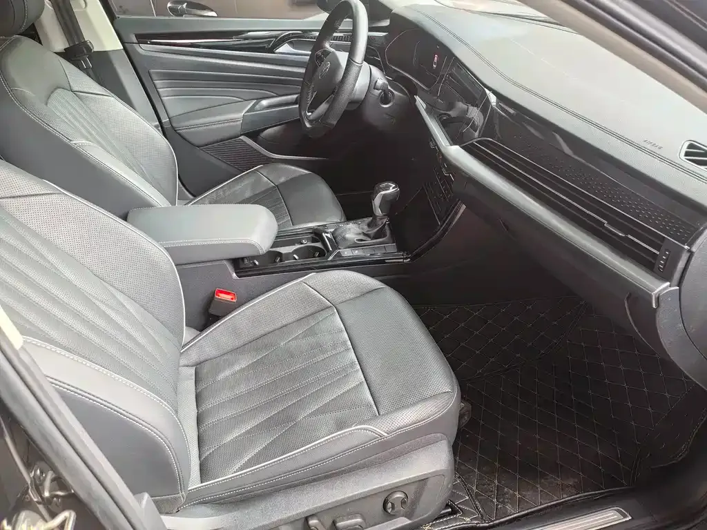 Volkswagen Passat — фото 6