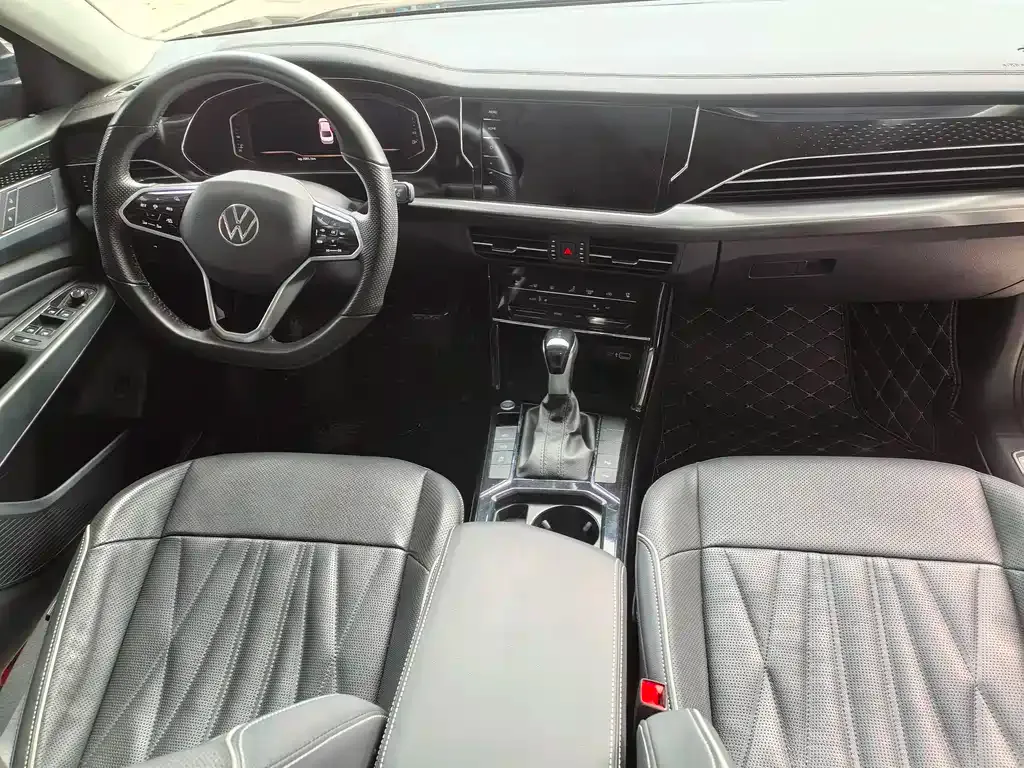 Volkswagen Passat — фото 2