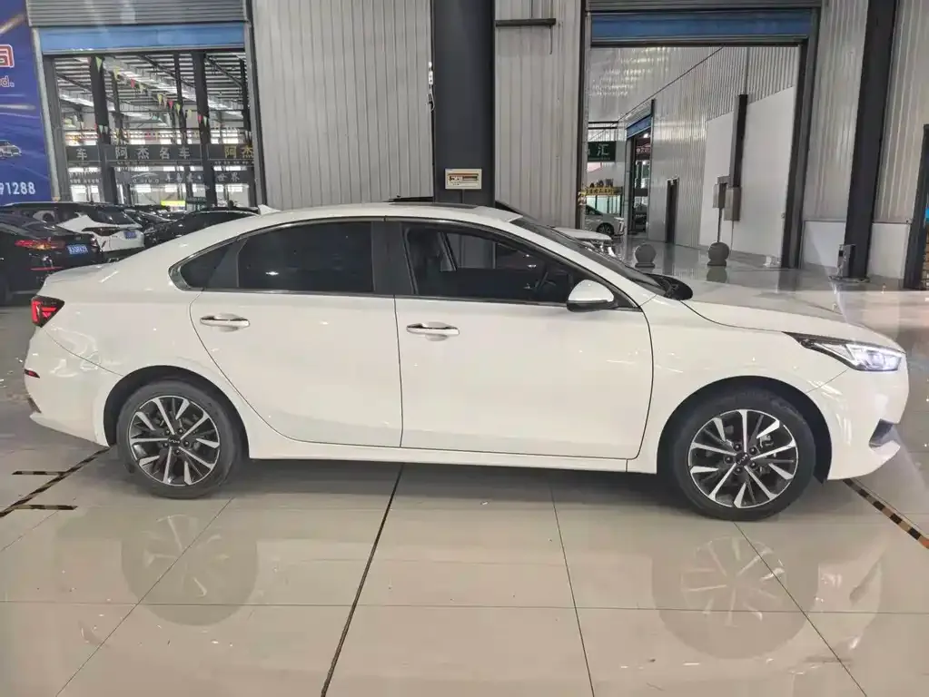 Kia K3 2022 из CN, фото 6
