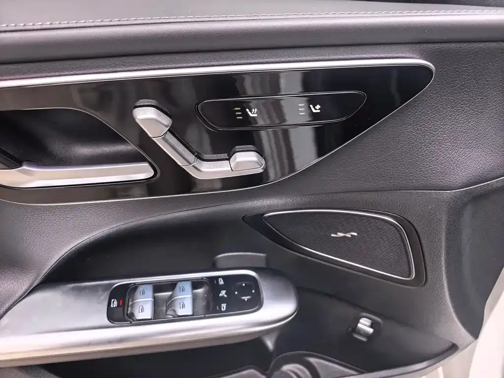 Mercedes-Benz C-Class 2023 из CN, фото 5