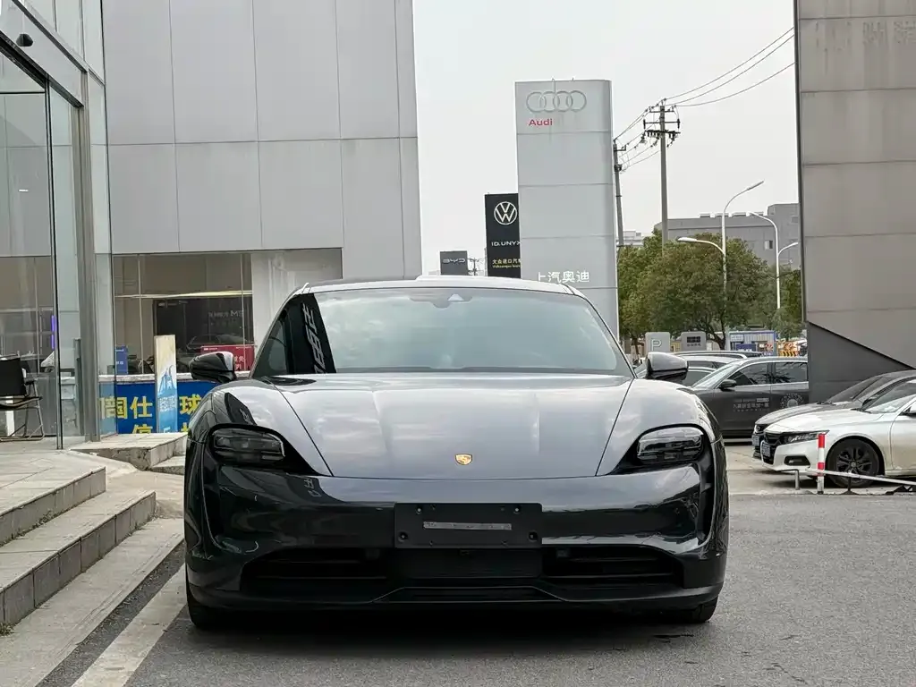 Porsche Taycan 2021 из CN, фото 5