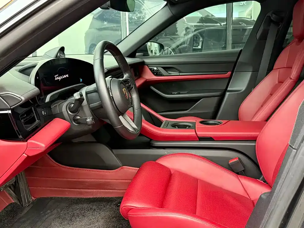 Porsche Taycan 2021 из CN, фото 7