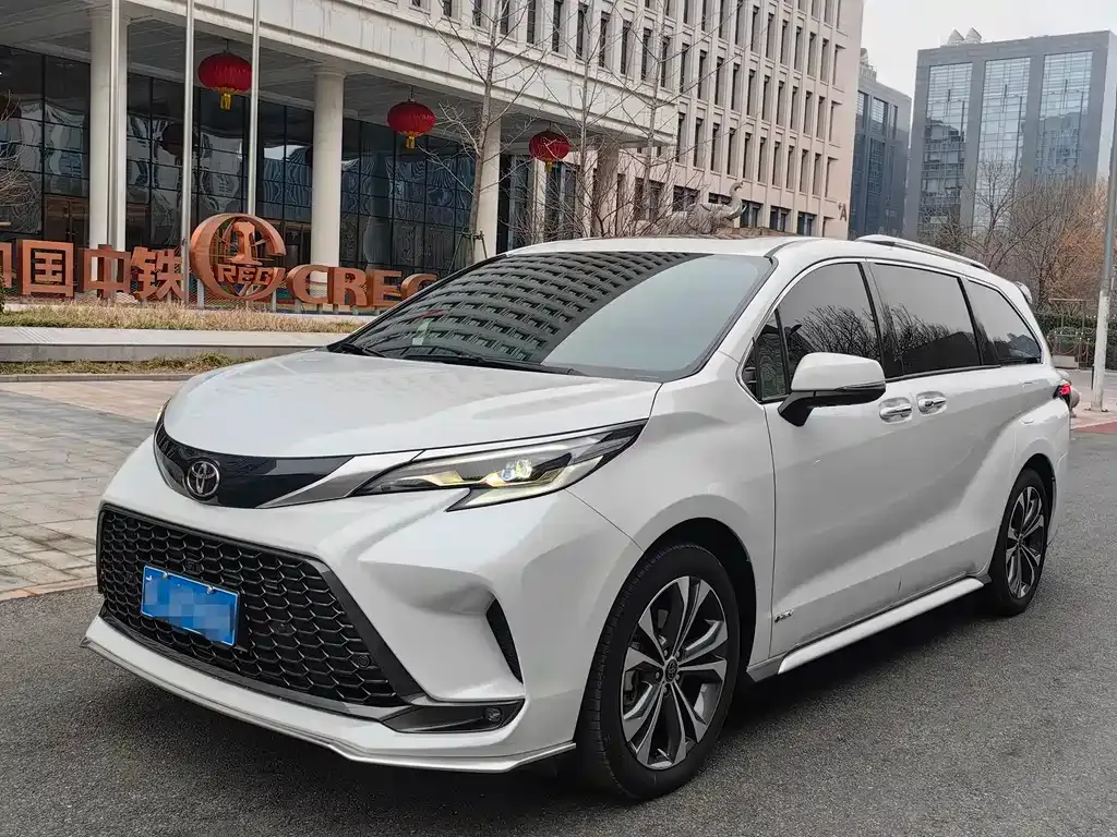 Toyota Granvia 2025 из CN, фото 1