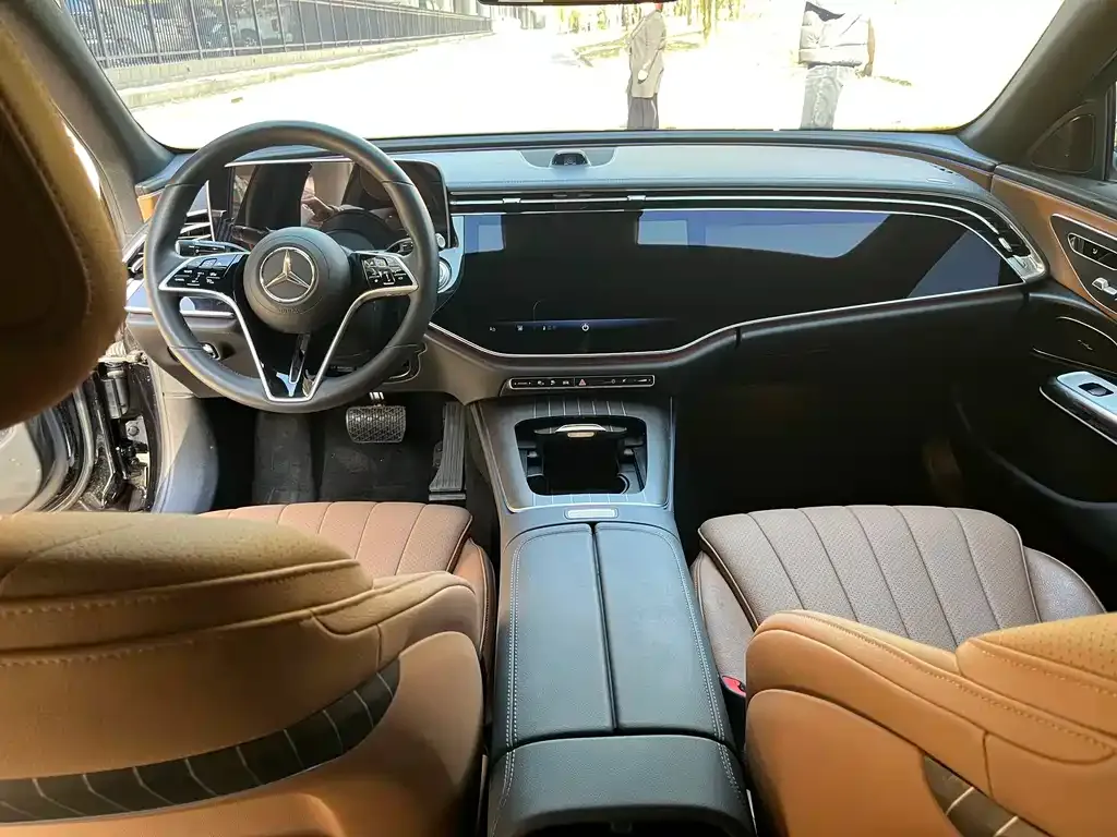 Mercedes-Benz E-Class New Energy — фото 2