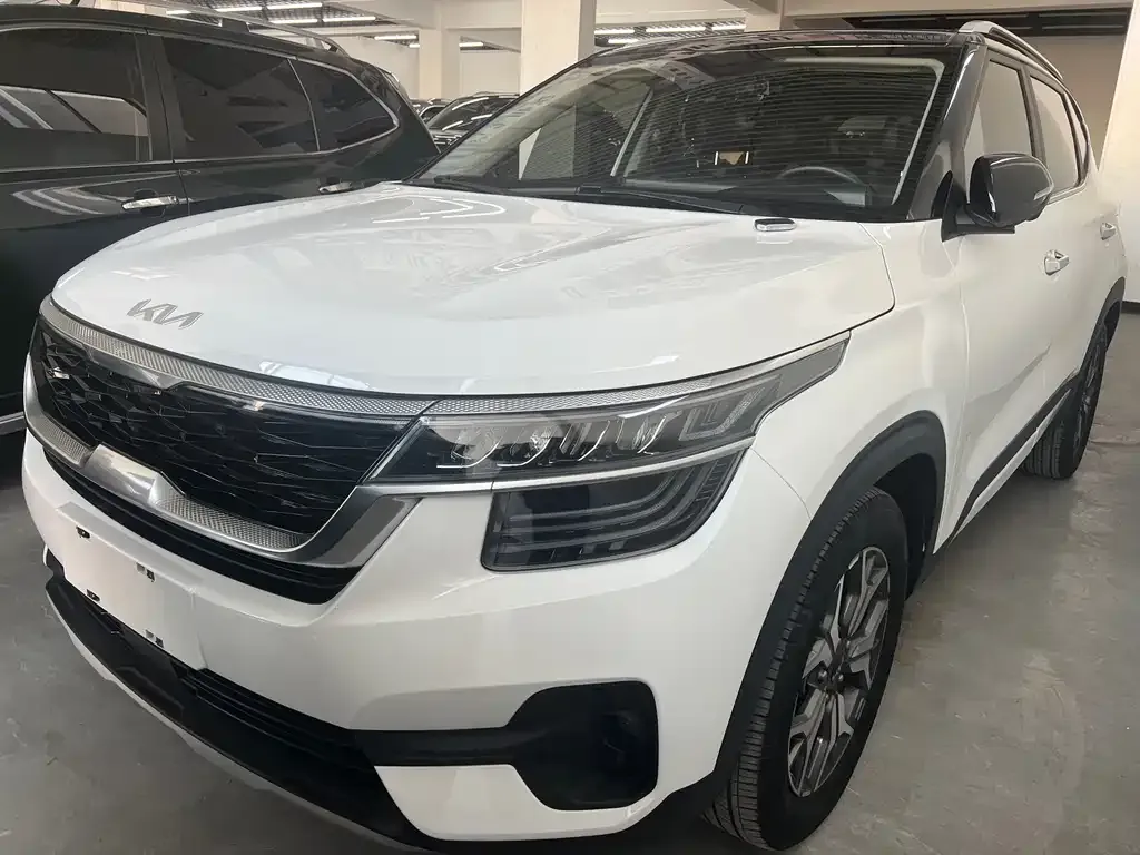 Kia KX3 2022 из CN, фото 1