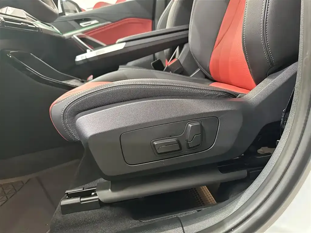 BMW X1 2026 из CN, фото 5