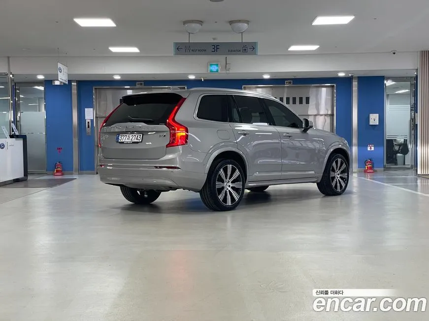 Volvo XC90 — фото 2
