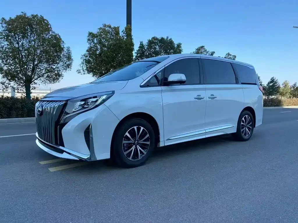 GAC Motor Trumpchi M8