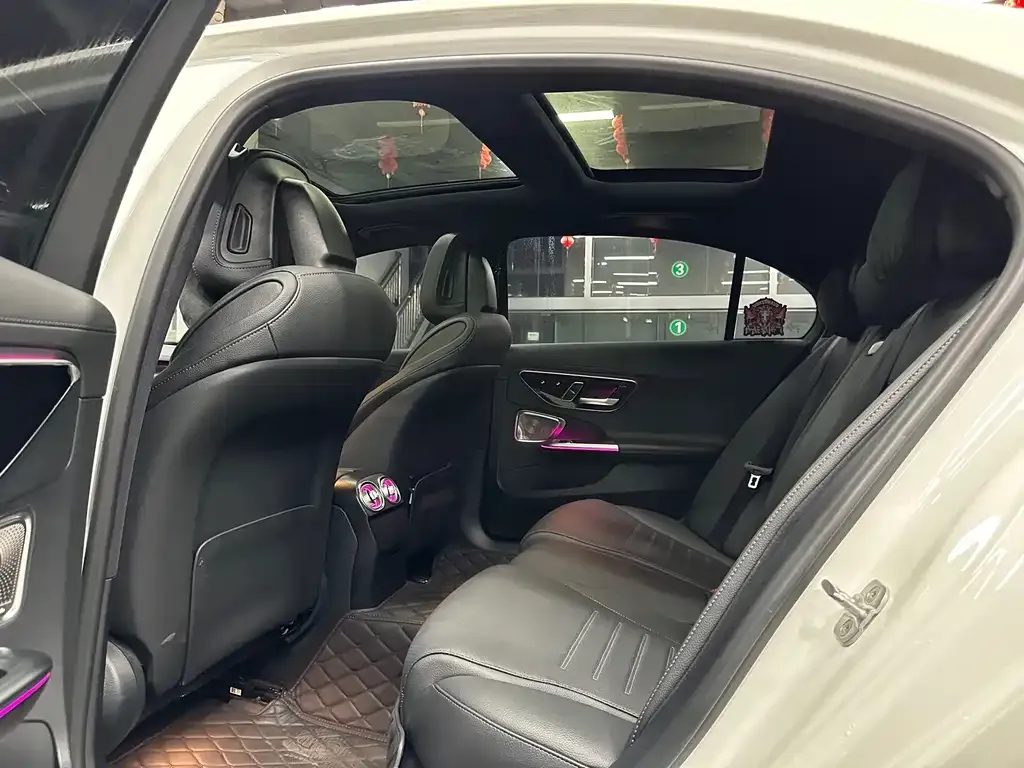 Mercedes-Benz C-Class 2024 из CN, фото 5