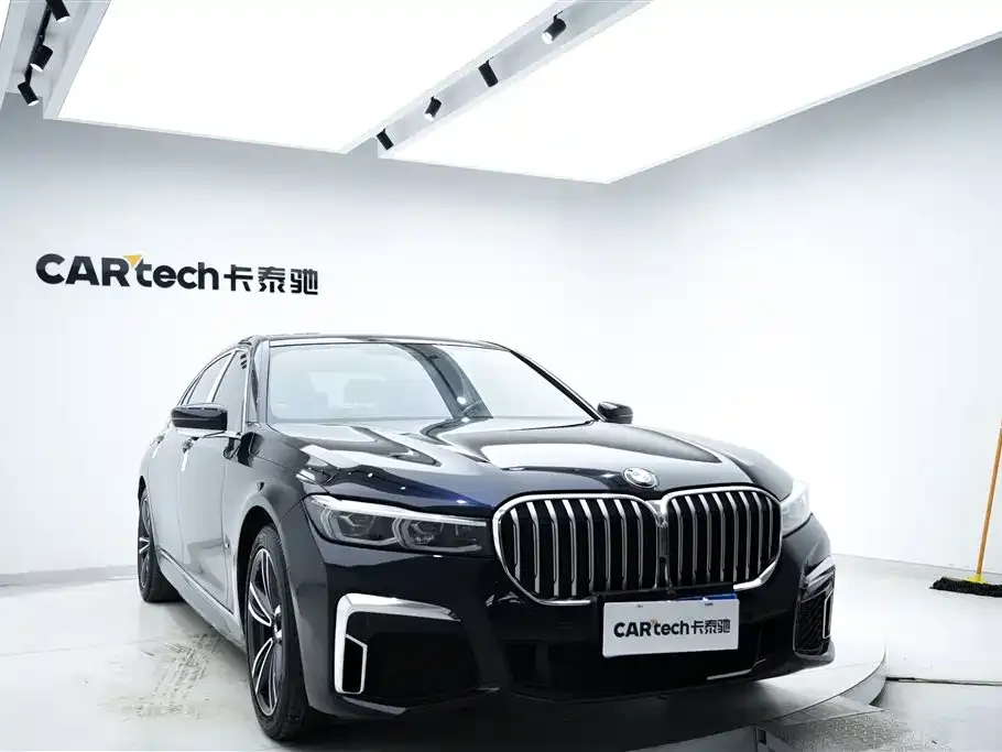 BMW 7 Series 2021 из CN, фото 5
