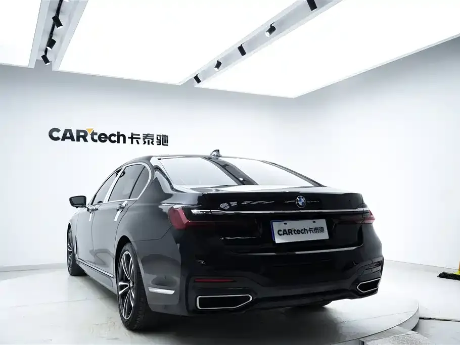 BMW 7 Series 2021 из CN, фото 9